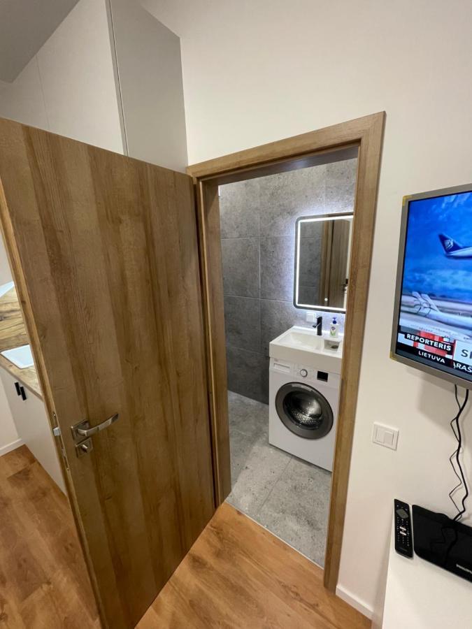Airport Apartment 29 Self Check-In Free Parking VNO Dış mekan fotoğraf