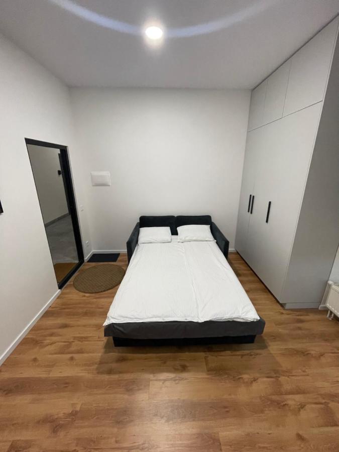 Airport Apartment 29 Self Check-In Free Parking VNO Dış mekan fotoğraf